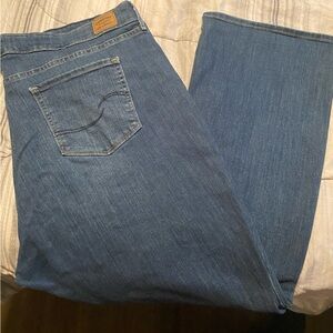 Signature Levi Strauss